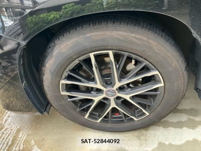 Toyota VELLFIRE 2012-03 8102421-9