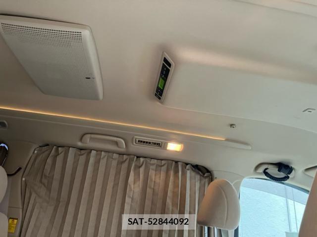 Toyota VELLFIRE 2012-03 8102421-11