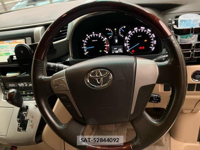 Toyota VELLFIRE 2012-03 8102421-18