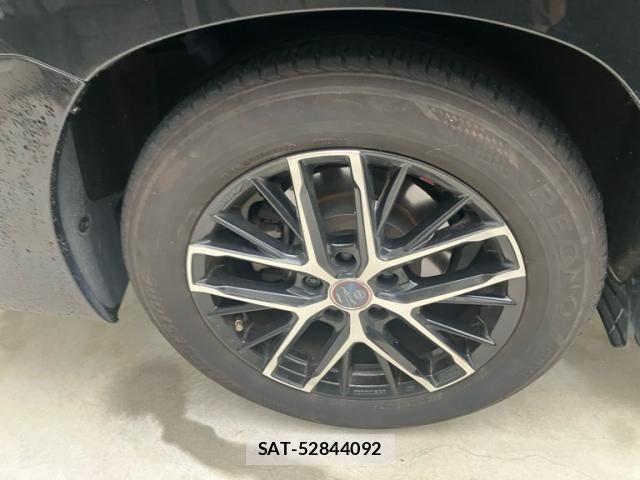Toyota VELLFIRE 2012-03 8102421-2