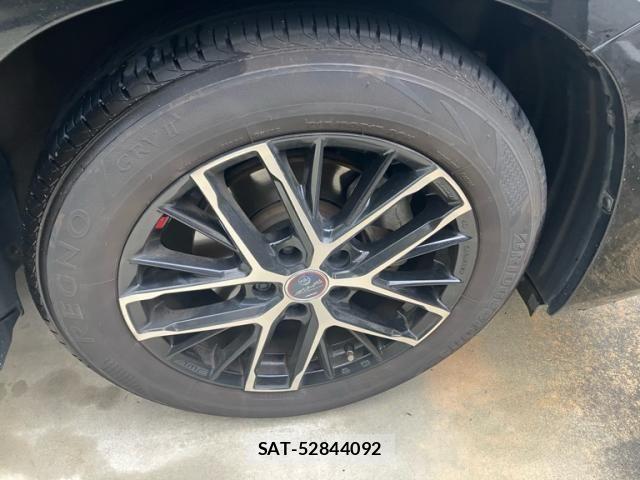 Toyota VELLFIRE 2012-03 8102421-3
