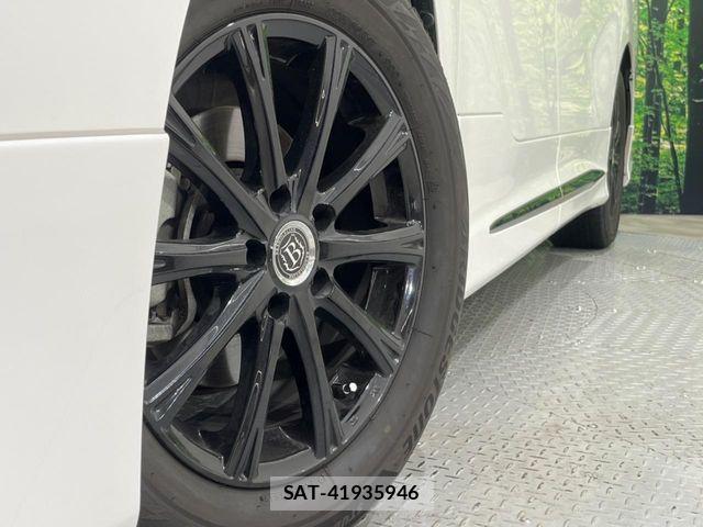 Toyota VELLFIRE 2017-03 8102383-13