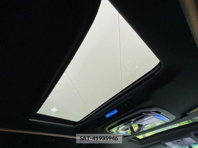 Toyota VELLFIRE 2017-03 8102383-2