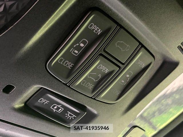 Toyota VELLFIRE 2017-03 8102383-4