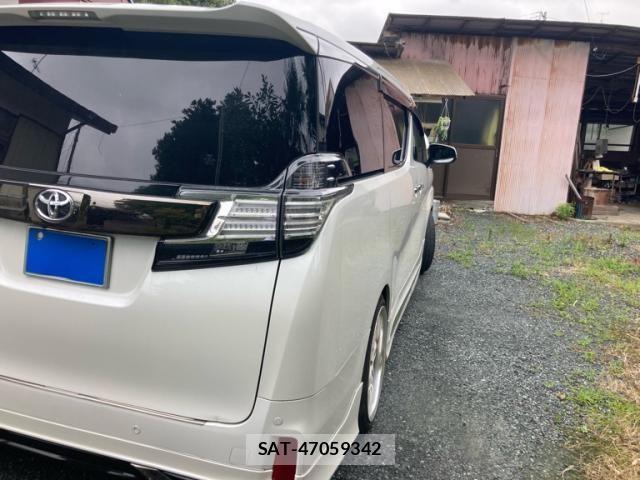 Toyota VELLFIRE 2016-08 8102407-4