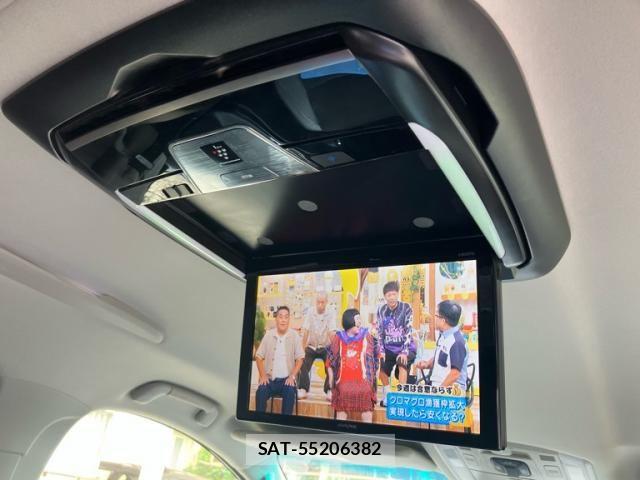 Toyota VELLFIRE 2014-12 8102412-12