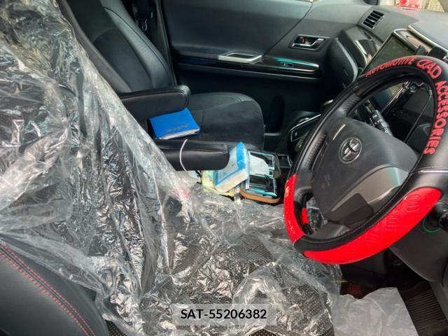 Toyota VELLFIRE 2014-12 8102412-14
