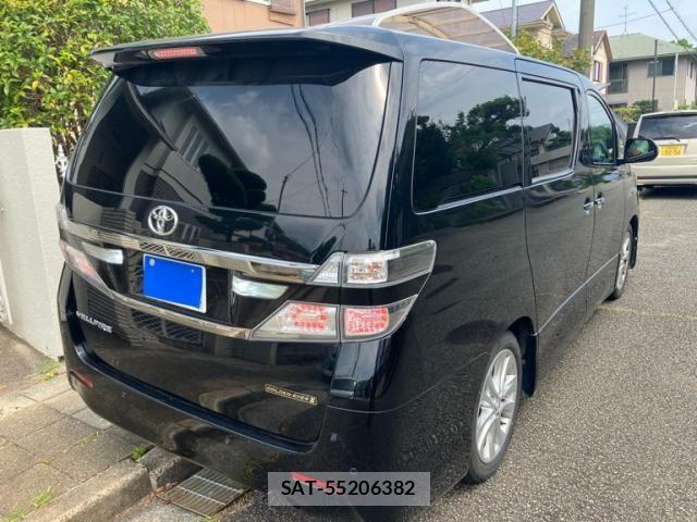 Toyota VELLFIRE 2014-12 8102412-3