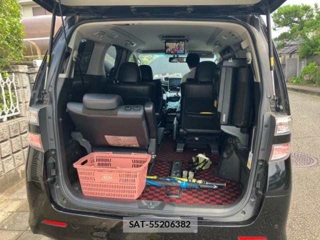 Toyota VELLFIRE 2014-12 8102412-8