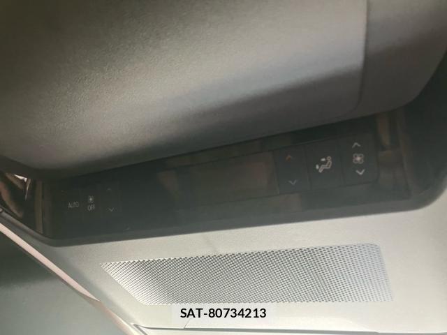 Toyota VELLFIRE 2025-07 8102378-19