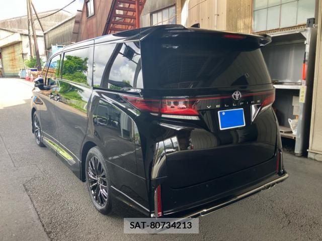 Toyota VELLFIRE 2025-07 8102378-6