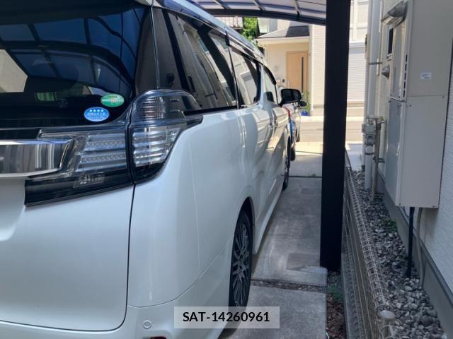 Toyota VELLFIRE 2017-07 8102402-4