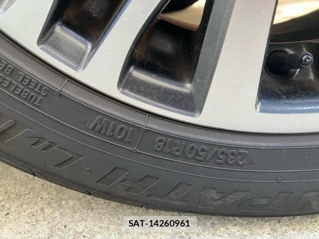 Toyota VELLFIRE 2017-07 8102402-8