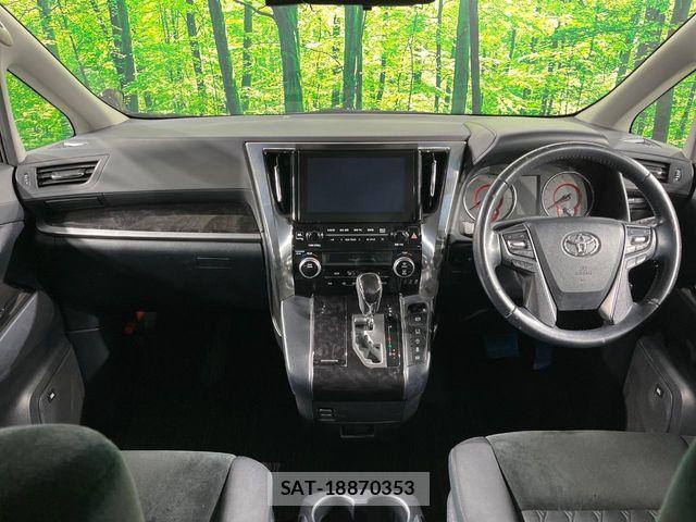 Toyota VELLFIRE 2019-04 8102385-1