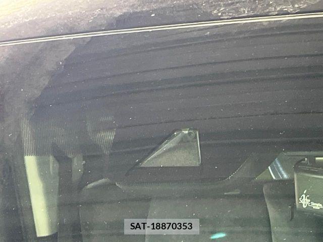 Toyota VELLFIRE 2019-04 8102385-6