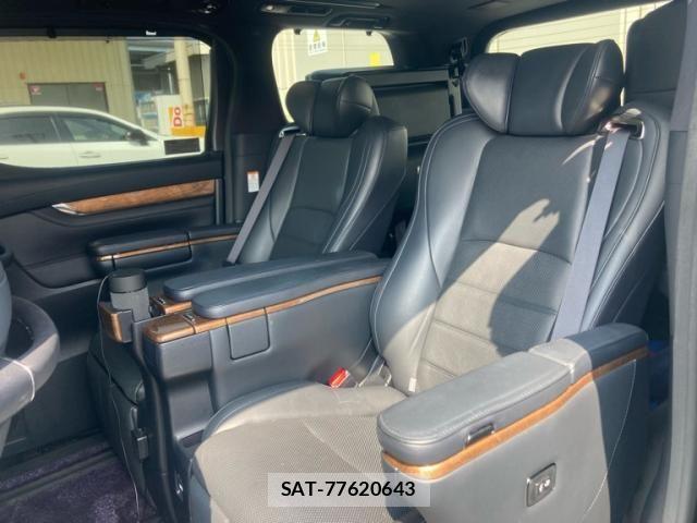 Toyota VELLFIRE 2016-07 8102400-9