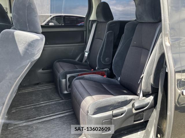 Toyota VELLFIRE 2008-07 8102413-14
