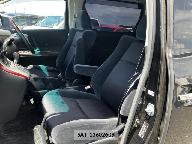 Toyota VELLFIRE 2008-07 8102413-17