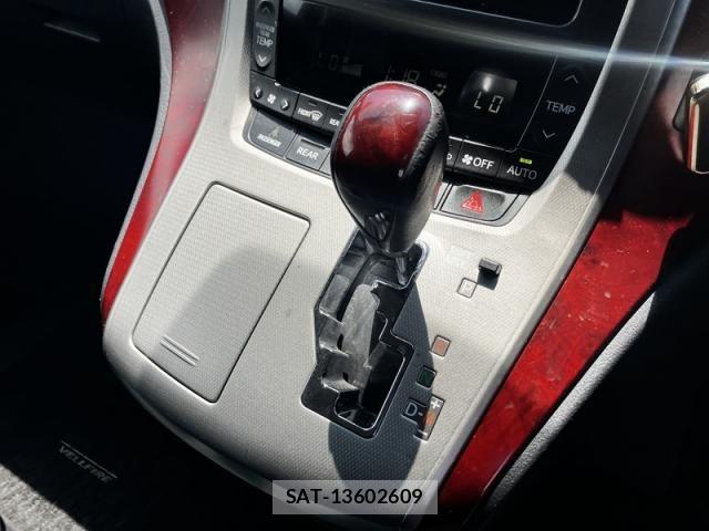 Toyota VELLFIRE 2008-07 8102413-23