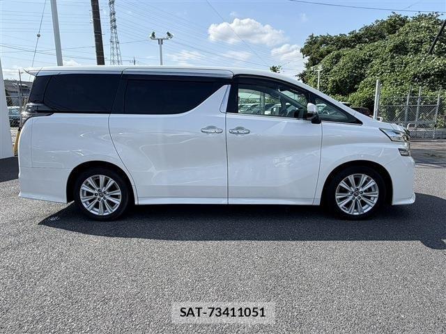 Toyota VELLFIRE 2015-11 8102403-8