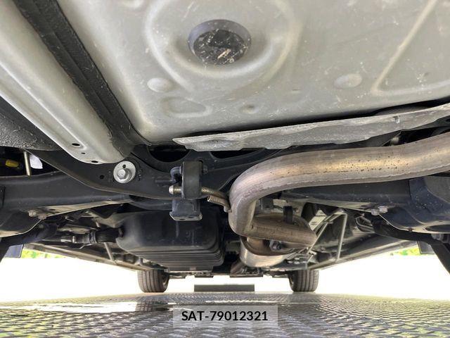 Toyota VELLFIRE 2017-03 8102396-19