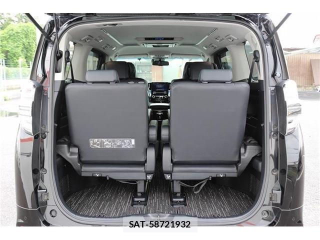 Toyota VELLFIRE 2018-08 8102384-18