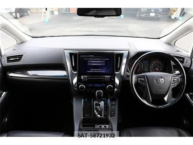 Toyota VELLFIRE 2018-08 8102384-19
