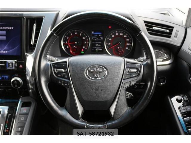 Toyota VELLFIRE 2018-08 8102384-20