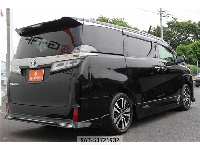 Toyota VELLFIRE 2018-08 8102384-23