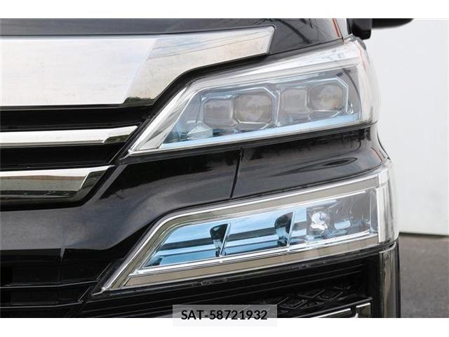 Toyota VELLFIRE 2018-08 8102384-26
