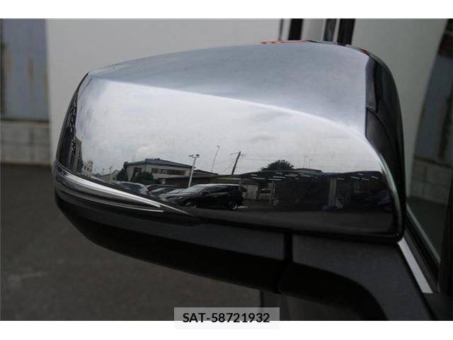 Toyota VELLFIRE 2018-08 8102384-28