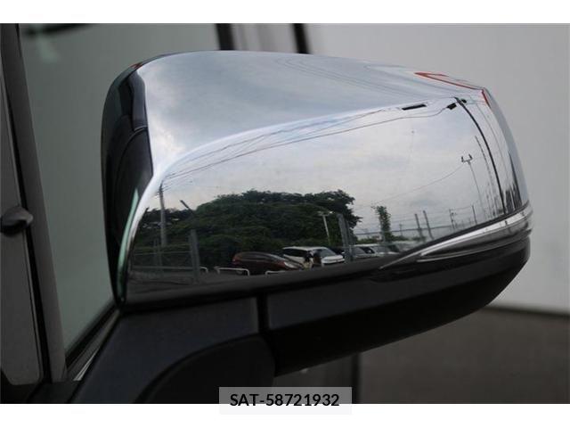 Toyota VELLFIRE 2018-08 8102384-29
