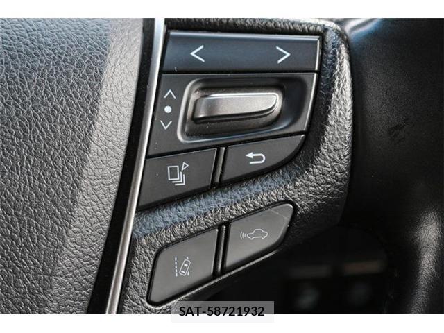 Toyota VELLFIRE 2018-08 8102384-5