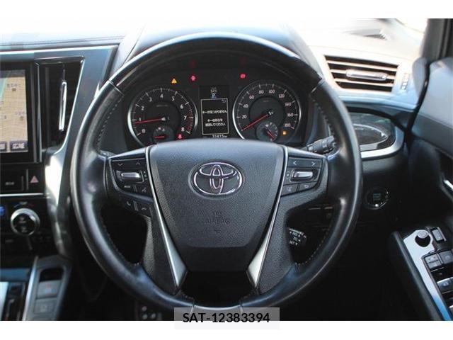 Toyota VELLFIRE 2016-07 8132789-21