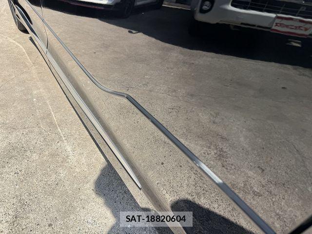 Toyota VELLFIRE 2020-11 8132786-10