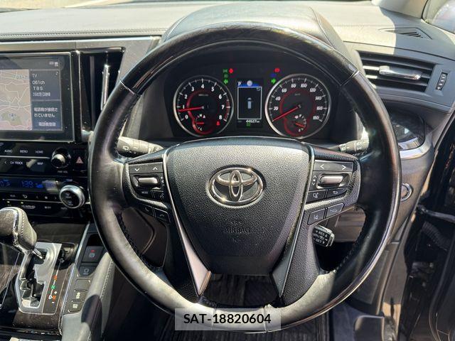Toyota VELLFIRE 2020-11 8132786-17