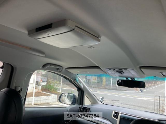 Toyota VELLFIRE 2014-07 8132808-14