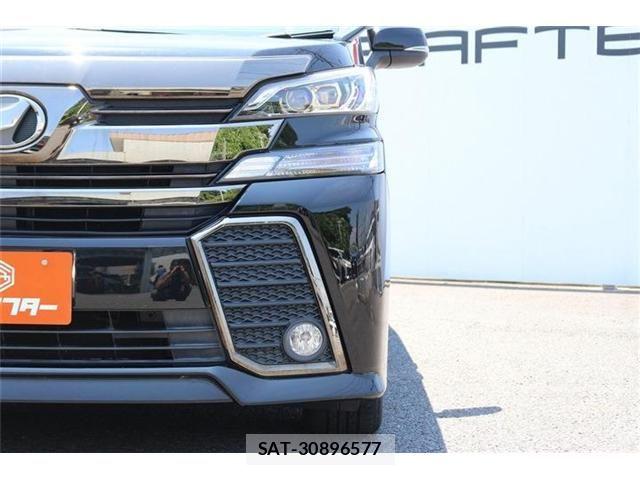 Toyota VELLFIRE 2017-12 8132792-24