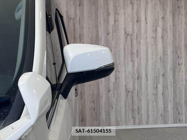 Toyota VELLFIRE 2018-03 8132791-28