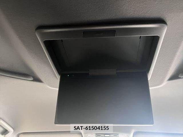 Toyota VELLFIRE 2018-03 8132791-3