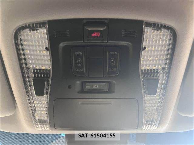 Toyota VELLFIRE 2018-03 8132791-8