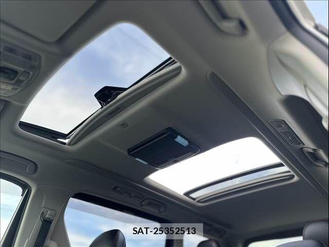 Toyota VELLFIRE 2014-11 8132799-4