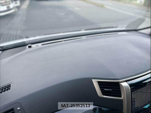 Toyota VELLFIRE 2014-11 8132799-5