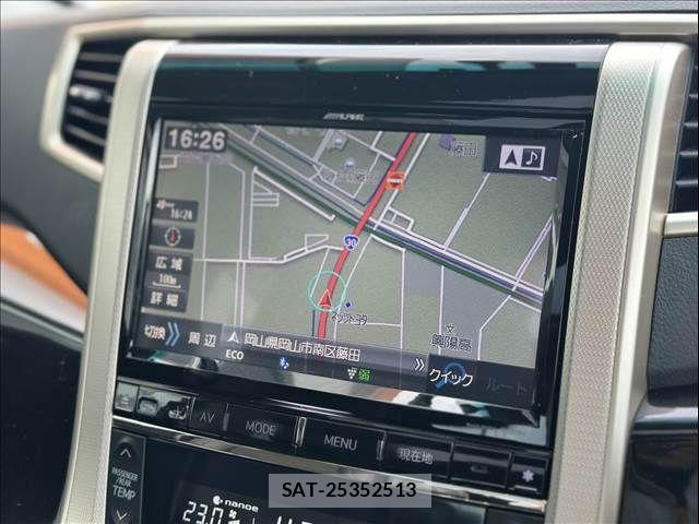 Toyota VELLFIRE 2014-11 8132799-6