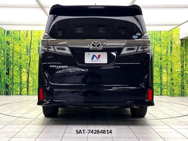Toyota VELLFIRE 2019-01 8132787-15