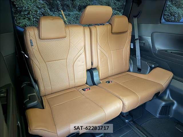 Toyota VELLFIRE 2025-10 8132778-11