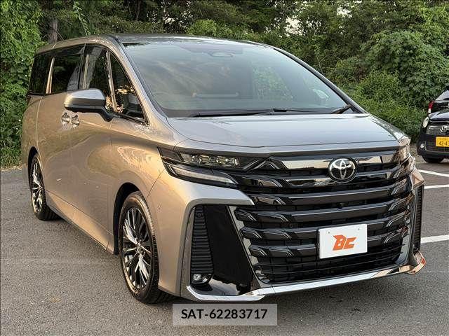 Toyota VELLFIRE 2025-10 8132778-4