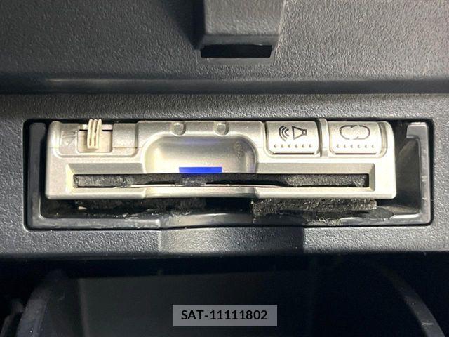 Toyota VELLFIRE 2015-07 8132798-6