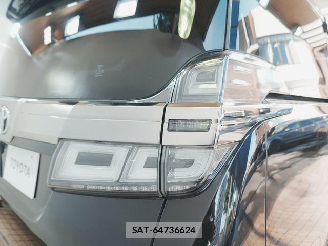Toyota VELLFIRE 2019-09 8146907-24