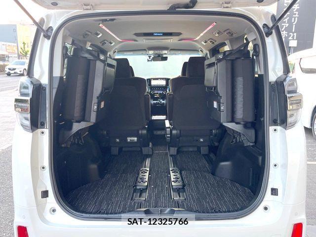 Toyota VELLFIRE 2019-08 8146909-10